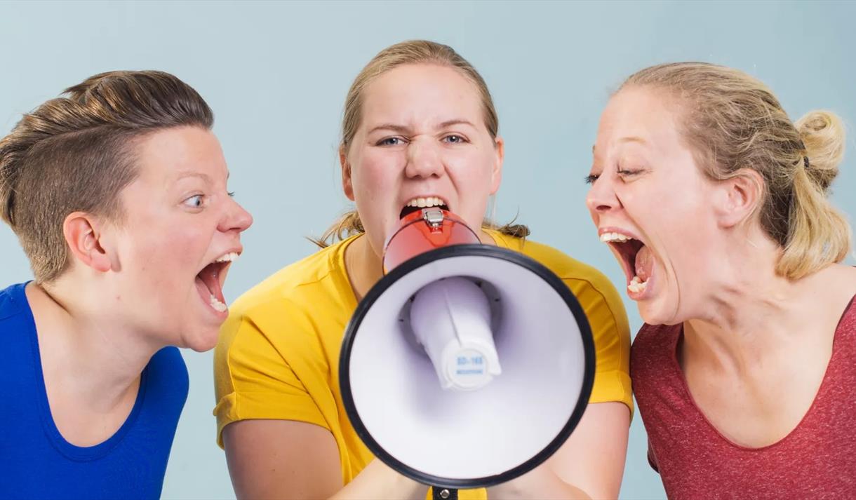 bandmedlemmene av bandet "DU OG JEG OG VI 2-3-4"