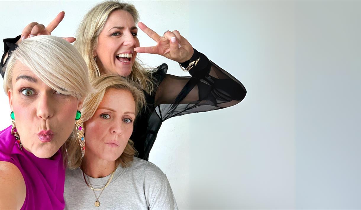 Sigrid Bonde Tusvik, Siri Kristiansen og Benedicte Wessel Holst