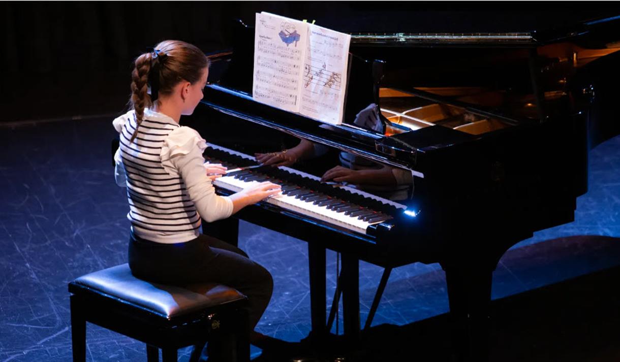 huskonsert på Ælvespeilet