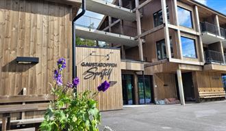 the entrance and facade of Gaustatoppen Sportell