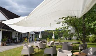 great outdoor area at Café Hvelvet in Fyresdal