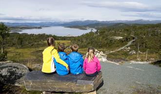 Flott utsikt utover Møsvatn fra Oldemorstien