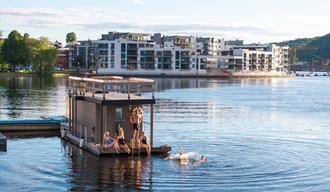 the sauna boat "Melvin"