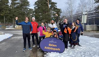 group in Skien leisure park in winter