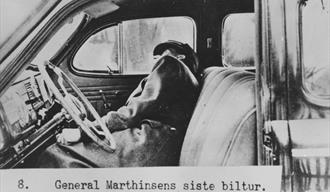 Statspolitisjef Karl A. Marthinsen etter å ha blitt likvidert i Blindernveien utenfor Oslo 8. februar 1945.