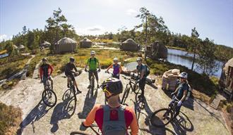 gruppe syklister på Canvas Telemark