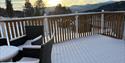terrasse med utsikt om vinteren hos Hovin Inn
