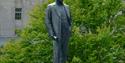 Sam Eyde statue