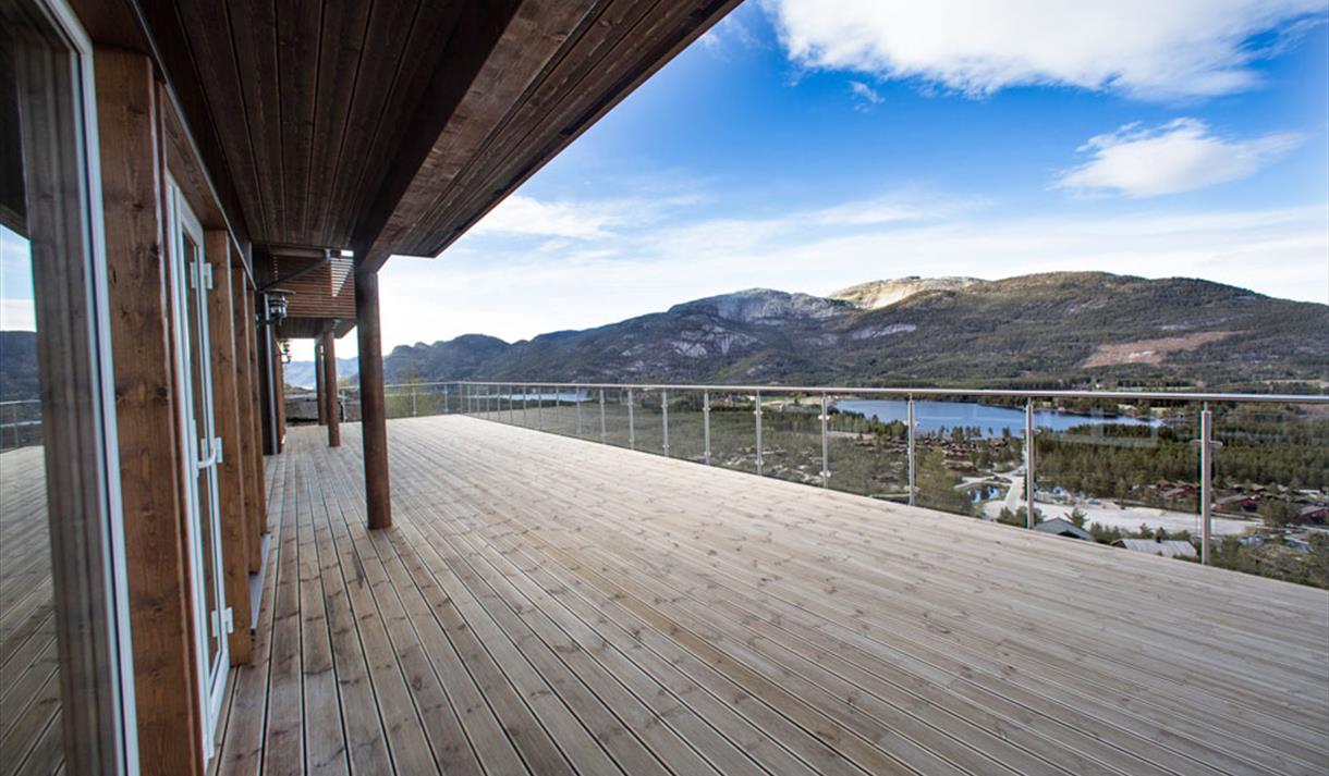 utsikt fra terrassen til hytta til Fred Hansen Eiendom i Vrådal