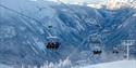 skiheis på Gausta skisenter med utsikt ned til Rjukan