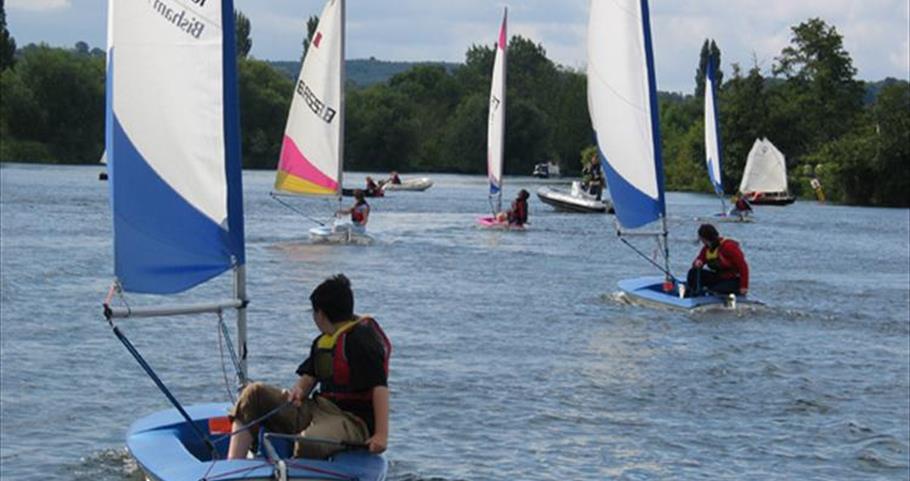 Bisham Abbey Sailing