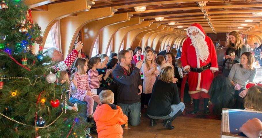 Santa Cruise on boat