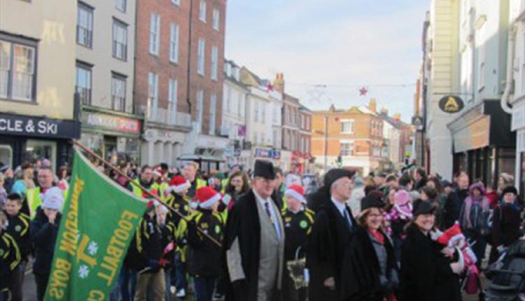 Abingdon Christmas Parade 2022 Abingdon Christmas Extravaganza - Festival In Abingdon, Vale Of White Horse  - Visit Thames