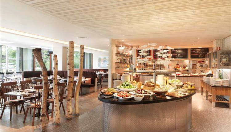 Leftbank Restaurant Restaurant In Egham Elmbridge Visit Thames