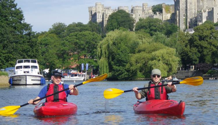 Windsor 2-4-1 taster one hour kayak tour