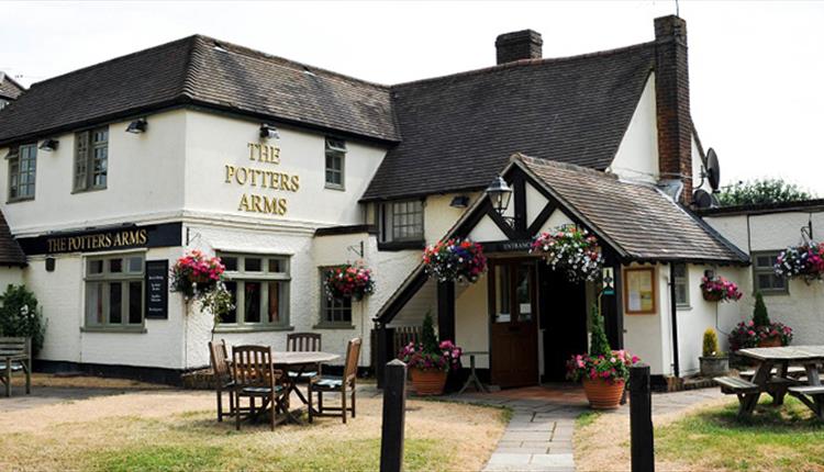 The Potters Arms