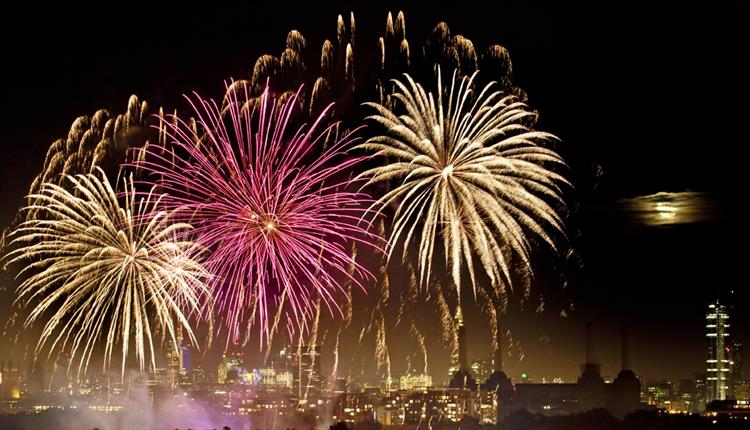 Fireworks Night Cruises with City Cruises