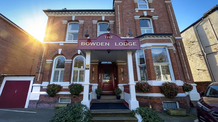 Bowden Lodge
