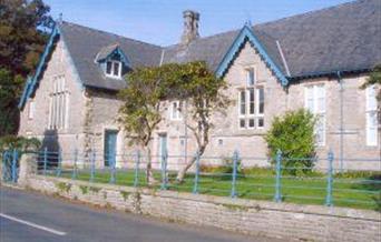 Daisyroots Book Centre