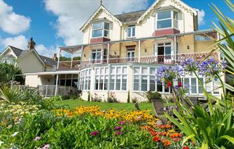 Isle of Wight, Accommodation, The Clifton, Shanklin, Garden and Frontage