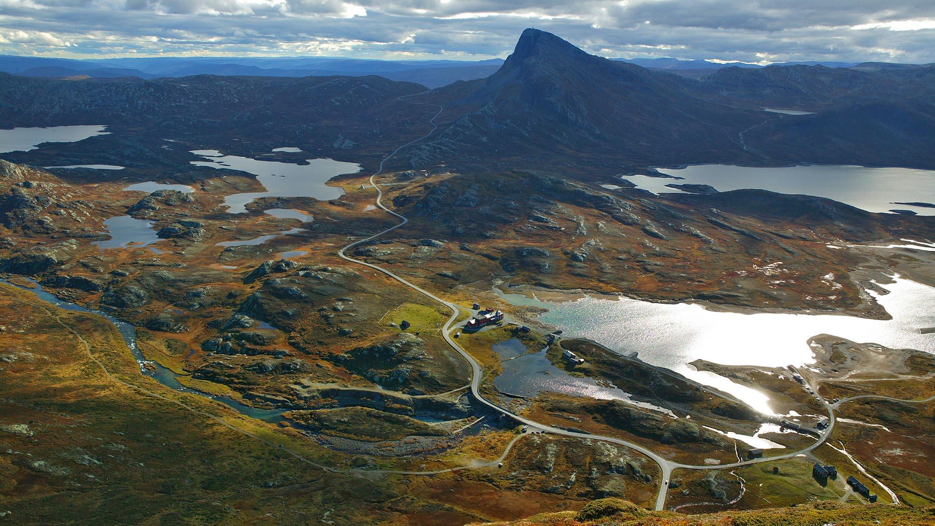 View towards Bygdin from Synshorn mountain