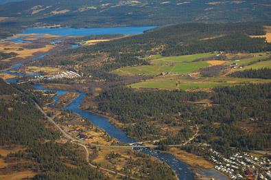 Thumbnail for Eating in Tisleidalen