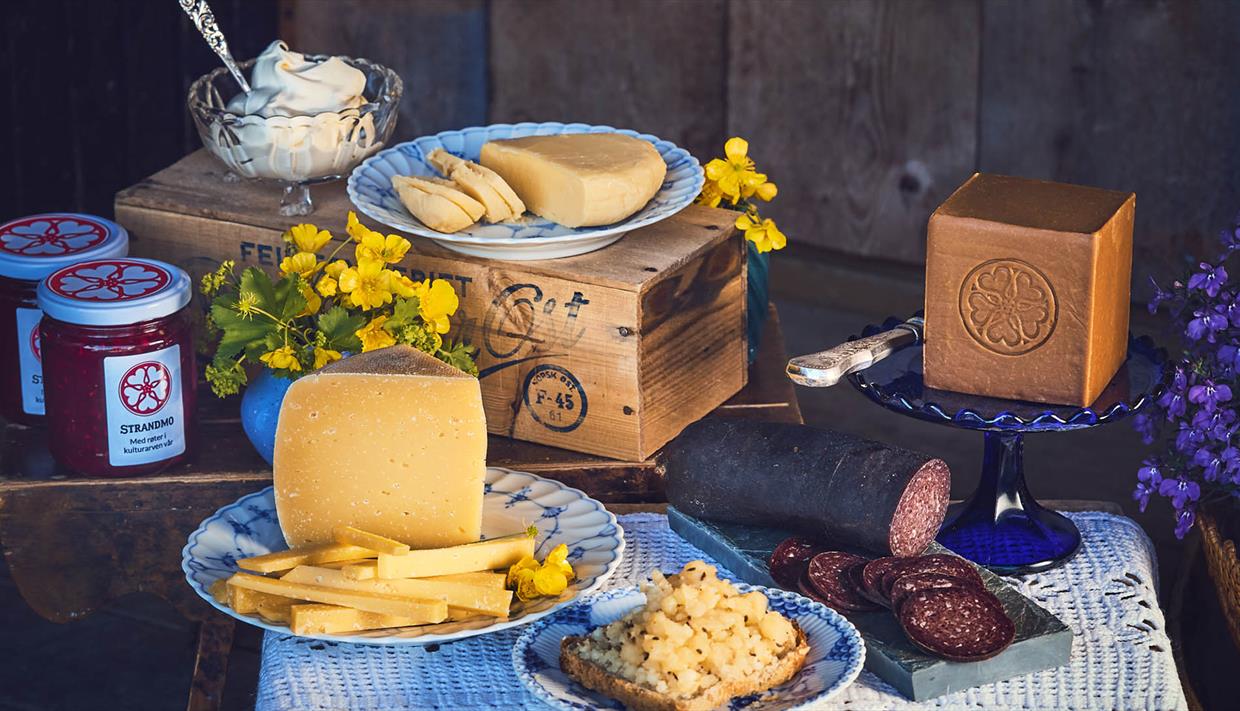 Showcasing a wide range of products from the mountain farm.