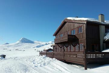 Haugseter Fjellstue om vinteren