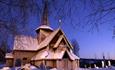 Hedalen stavkirke en kald vinterdag.