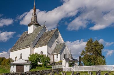 Gudsteneste i Ulnes kyrkje