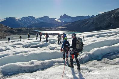 Guided mountain tours in Jotunheimen