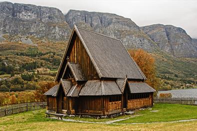 Øye Stabkirche