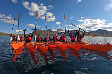 Guided kayak tours on Lake Bygdin