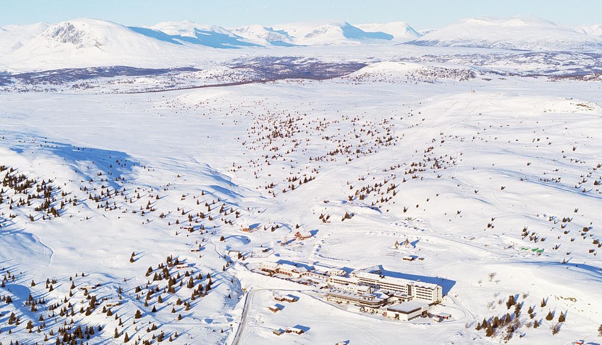 Storefjell Resort Hotel is situated on Golsfjellet, between Valdres and Hallingdal