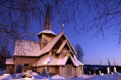 Hedalen stavkirke. Foto: Arne Perlestenbakken