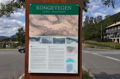 Information board about the Kongevegen between Fagernes and Leira.