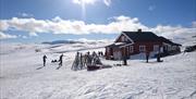 Vinter, sol og snø på Fagerdalen støl
