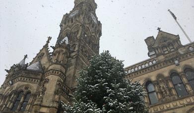 Snowing in Bradford View of City Hall