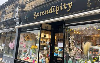 Serendipity in Saltaire.