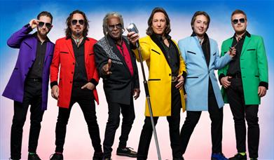 A picture of the band Showaddywaddy