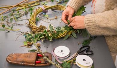 Making a Christmas Wreath Workshops