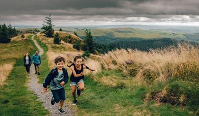 Bwlch Nant yr Arian | Walking trails with views