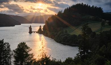 Photo of sunset at Lake Vyrnwy 