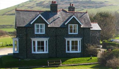 Hendy Farm B & B and Holiday Cottages