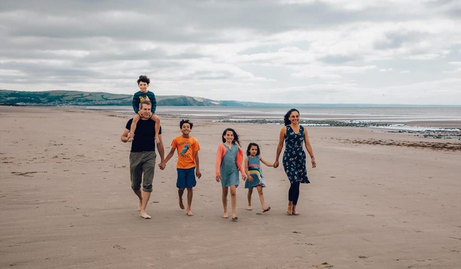 Ynyslas beach