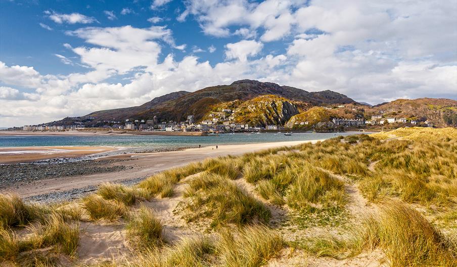 Looing across the dunes at Fairbourne, over the estuary at Barmouth