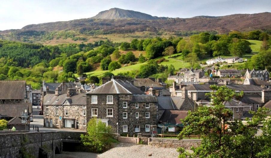 Dolgellau town