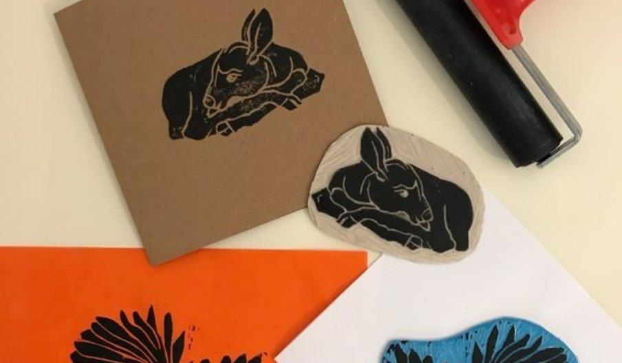 Lino Cutting with Billie Ireland Kerry Vale Vineyard