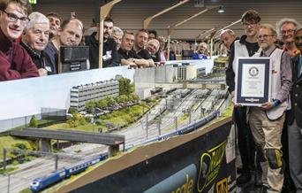 Pete Waterman's World Record Model Railway