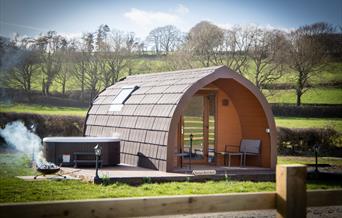 Bwthyn Bach Brefi glamping pod Tregaron Ceredigion